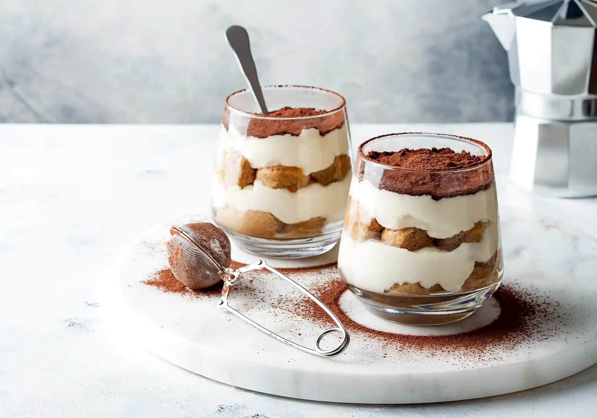 Dairy desserts stabilizer